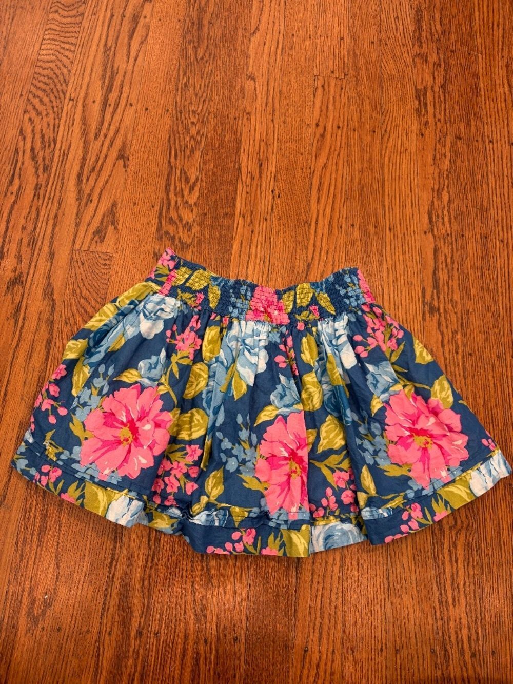🌸 Abercrombie Kids Floral Mini Skirt (Size XL‎ - 14)